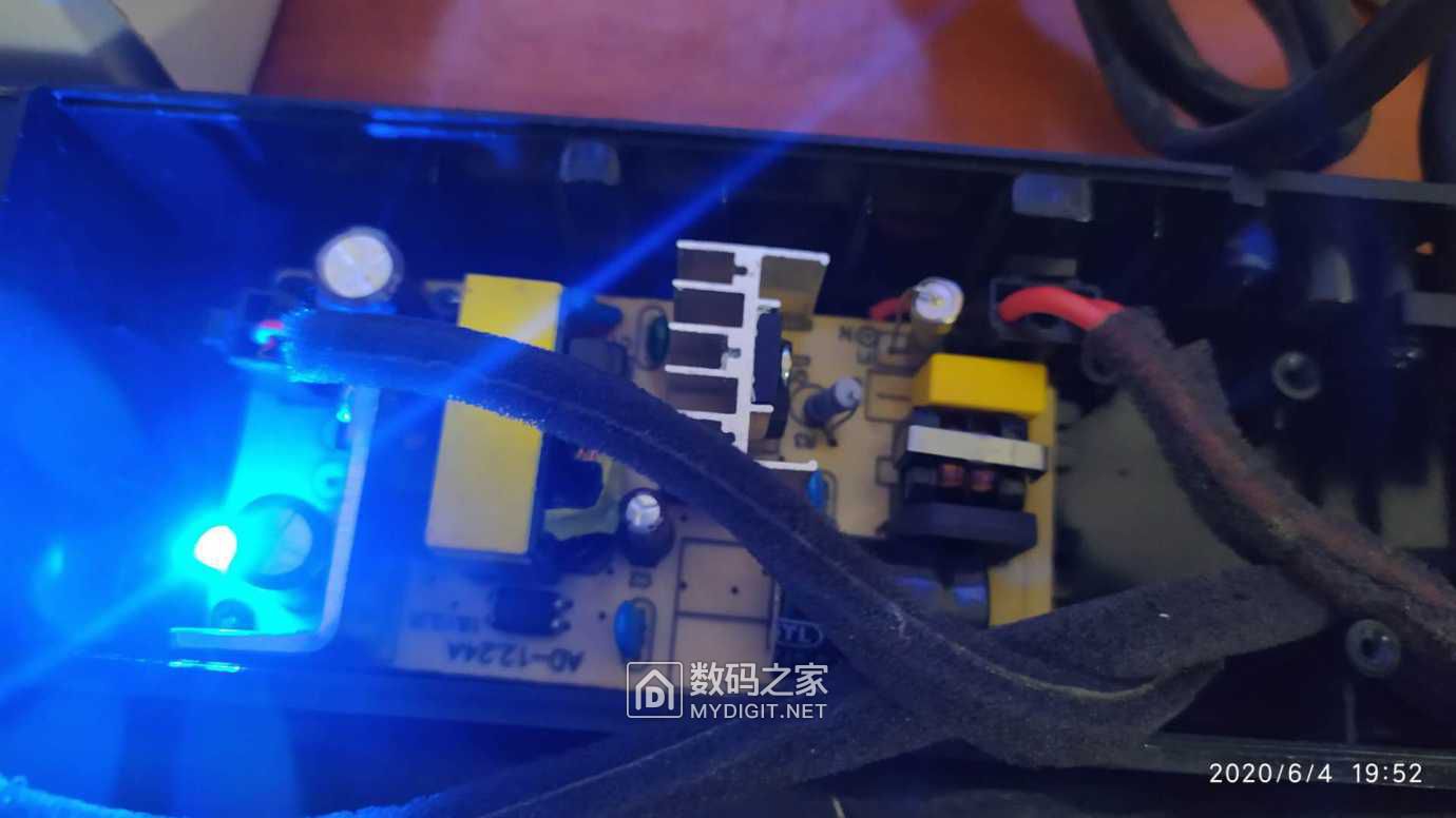 wechat_upload15941108835f0433a33a702