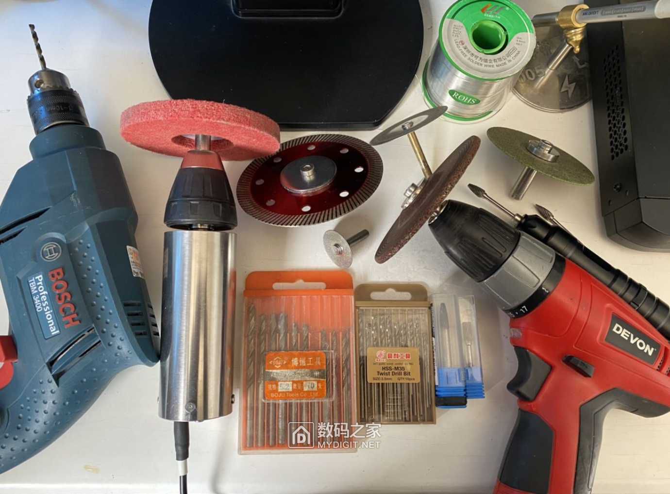 DIY一把工业风、硬汉风、不锈钢手电筒。