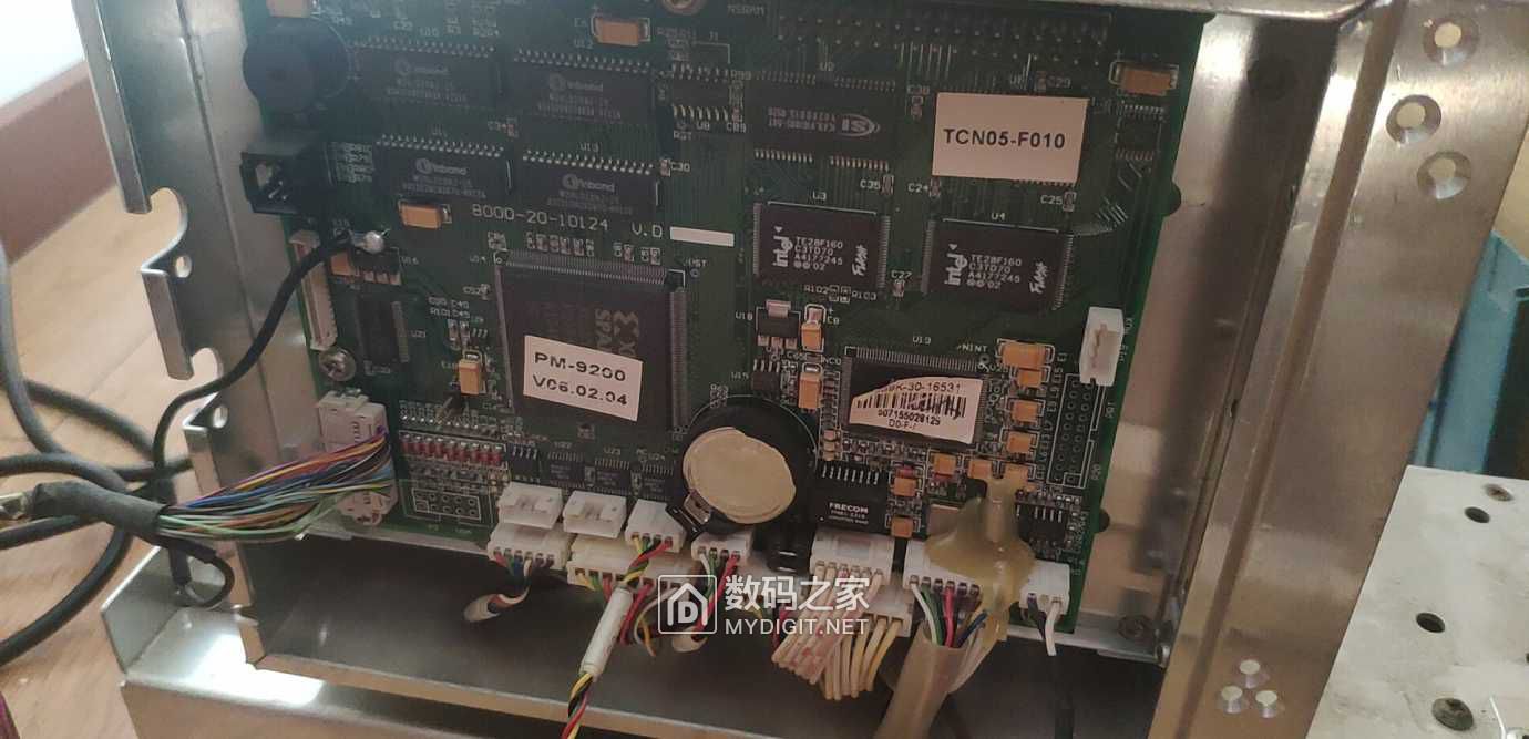 wechat_upload167427004763cb555fe94db