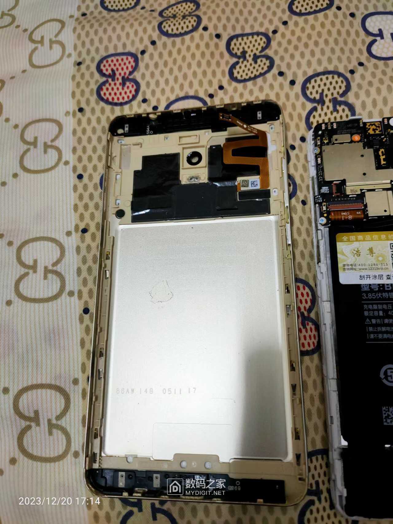 163111r3xh8pxem6l77ddl.jpg
